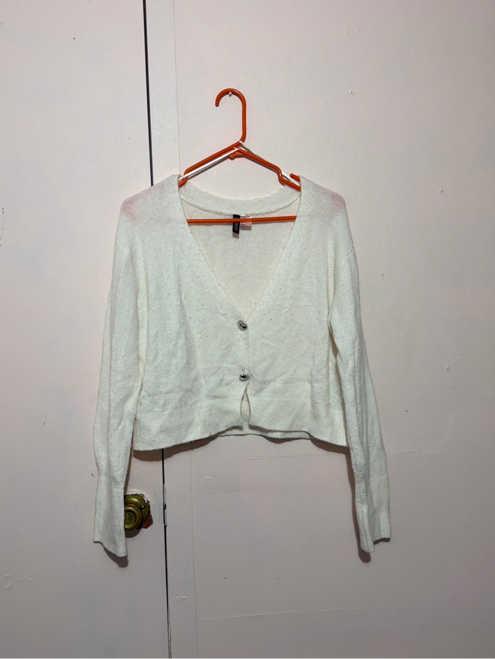 H&M Cream Cropped V-Neck Button Cardigan